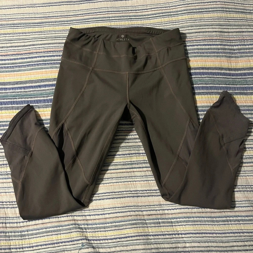 Athleta Capri Leggings - Picture 1 of 11